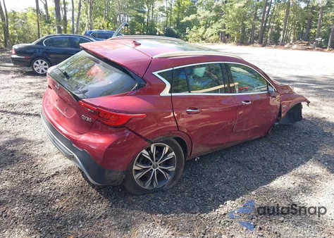 2017 Infiniti Qx30 Premium z USA, uszkodzony, nr VIN SJKCH5CR1HA016630
